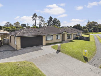 3 Maadi Place, Papakura, Papakura