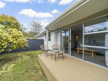 51B Gemstone Drive, Birchville, Upper Hutt