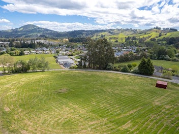 44 Mcmeakin Road, Abbotsford, Dunedin