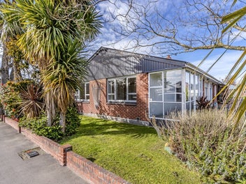 1/42 North Avon Road, Richmond, Christchurch