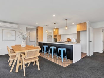 71 Cyrus Street, Whalers Gate, New Plymouth
