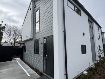 2/55 Centennial Avenue, Riccarton, Christchurch