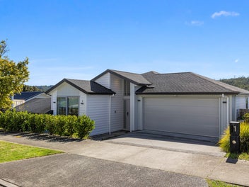 1 Ringi Lane, Orewa, Orewa