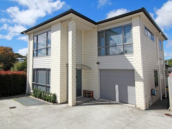 7D Plymouth Place, Papatoetoe, Auckland