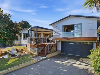 17 Nicholas Drive, Linwood, Christchurch