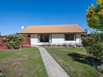 15 Orchard Street, Clyde, Clyde