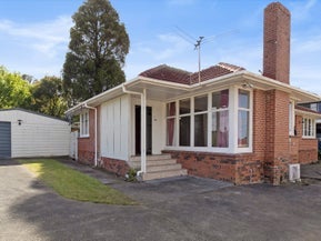 167 Te Atatu Road, Te Atatu South, Auckland