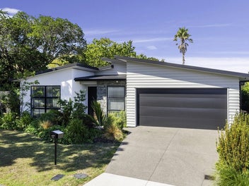 17 Fordyce Avenue, Sunnyhills, Auckland