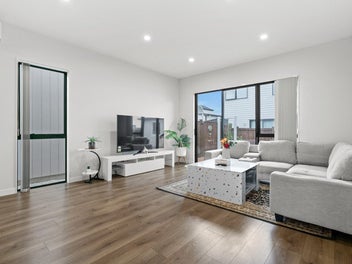 7 Te Rauroha Street, Papakura, Papakura