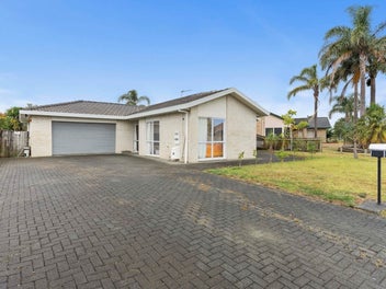 71 Tington Avenue, Wattle Downs, Auckland