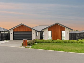 6 Solitary Lane, Rolleston, Rolleston