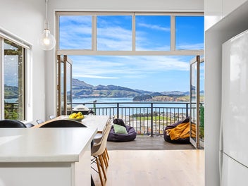 4D Harmans Road, Lyttelton