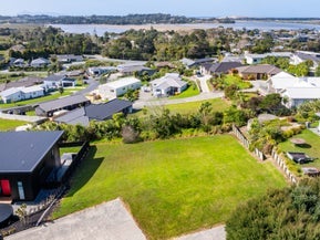 5 Daphne Place, Mangawhai