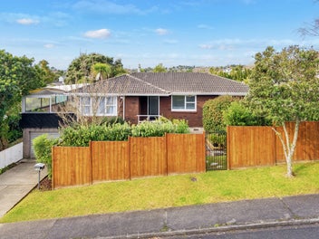 16 Roick Parade, Glen Eden, Auckland