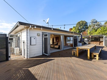 23 Bear Street, Tirau