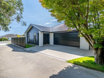 143 Terrace Street, Rosedale, Invercargill