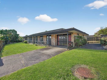 1 Skilling Place, Farm Cove, Auckland