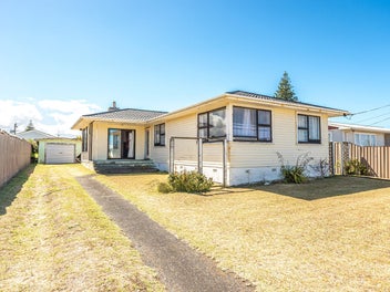6 Omori Place, Castlecliff, Whanganui