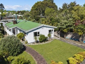 61 Christmas Road, Manurewa, Auckland