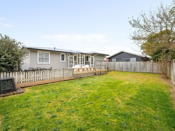 5A Richan Street, Glenview, Hamilton