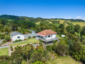 221 Awaroa River Road, Abbey Caves, Whangarei