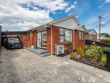 39 Rutherford Street, Caversham, Dunedin