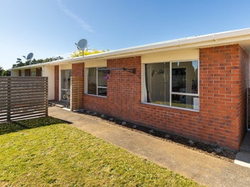 1/10 Brierley Place, Marfell, New Plymouth