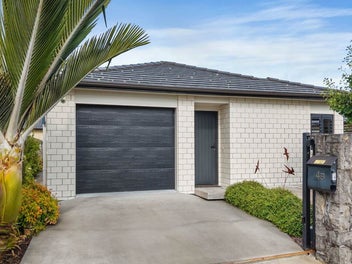 4B Lillian Place, Orewa, Orewa