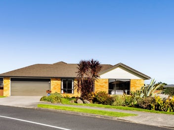 8 Jules Crescent, Bell Block, New Plymouth