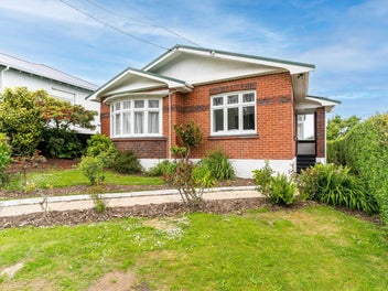 182 Pine Hill Road, Dalmore, Dunedin