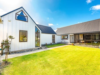 11 Burtts Road, Durie Hill, Whanganui
