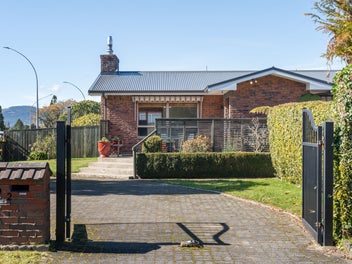 2 Batten Street, Glenholme, Rotorua