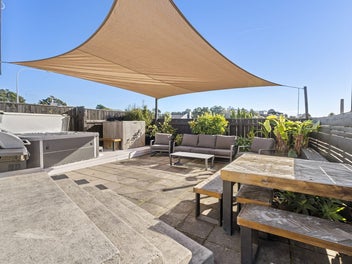 97 South Road, Blagdon, New Plymouth
