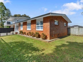 2/23G Gray Avenue, Māngere East, Auckland