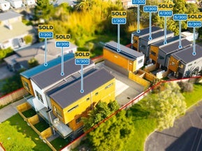 3/300 Great North Road, Henderson, Auckland