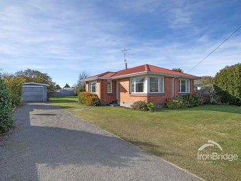 52 North Terrace, Darfield, Darfield