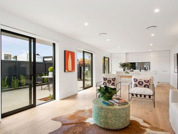 1/83 Winchester Street, Merivale, Christchurch