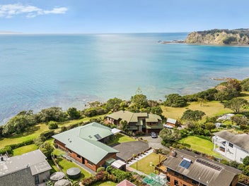 146 Pacific Parade, Army Bay, Whangaparaoa