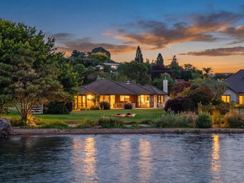 20 Gemini Place, Kawaha Point, Rotorua