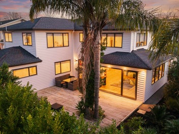 46 Marina View Drive, West Harbour, Auckland