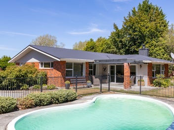 203 West Bush Road, Upper Plain, Masterton
