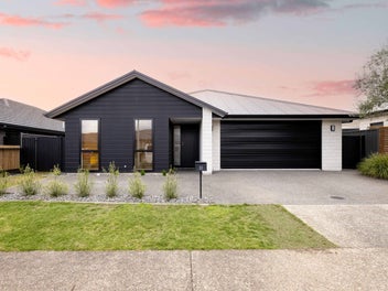11 Flack Street, Pyes Pa, Tauranga