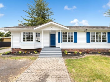 402 West Coast Road, Glen Eden, Auckland