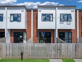 6 Aumarire Lane, Favona, Auckland