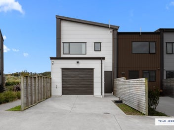 27 Sun Orchid Avenue, Wiri, Auckland