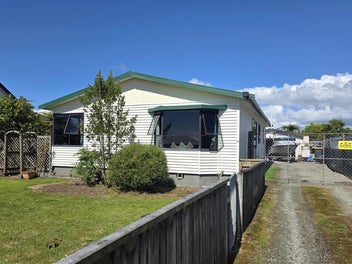 82 Bealey Street, Hokitika
