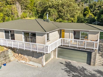106 Plateau Road, Te Marua, Upper Hutt