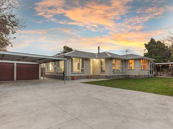 9 Loreto Place, Hornby, Christchurch