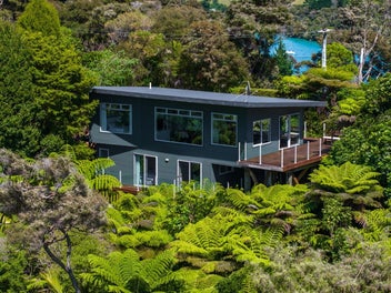 1685 Kenepuru Road, BROUGHTON BAY