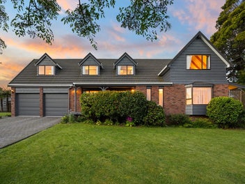 13 Glucina Avenue, West Harbour, Auckland